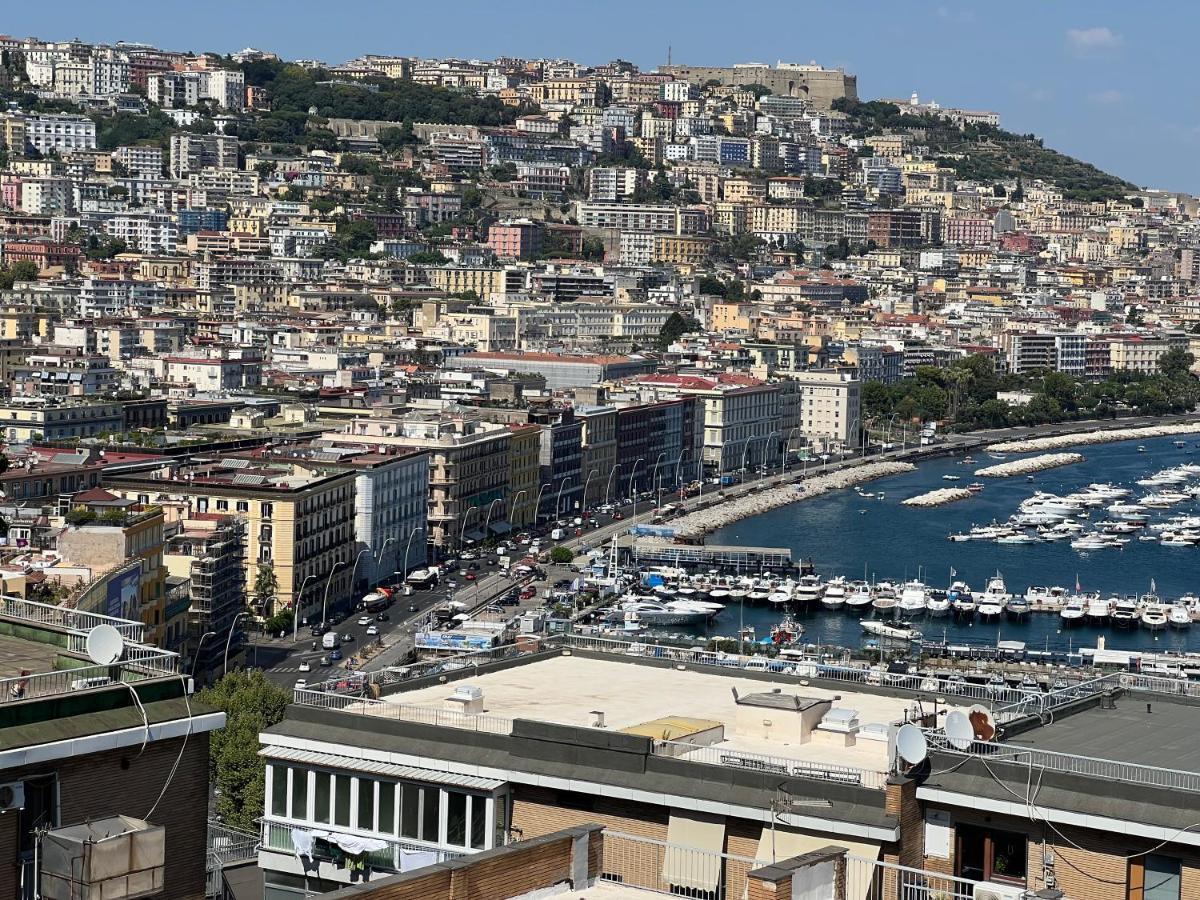 Casa Diocleziano Apartment Napoli Bagian luar foto